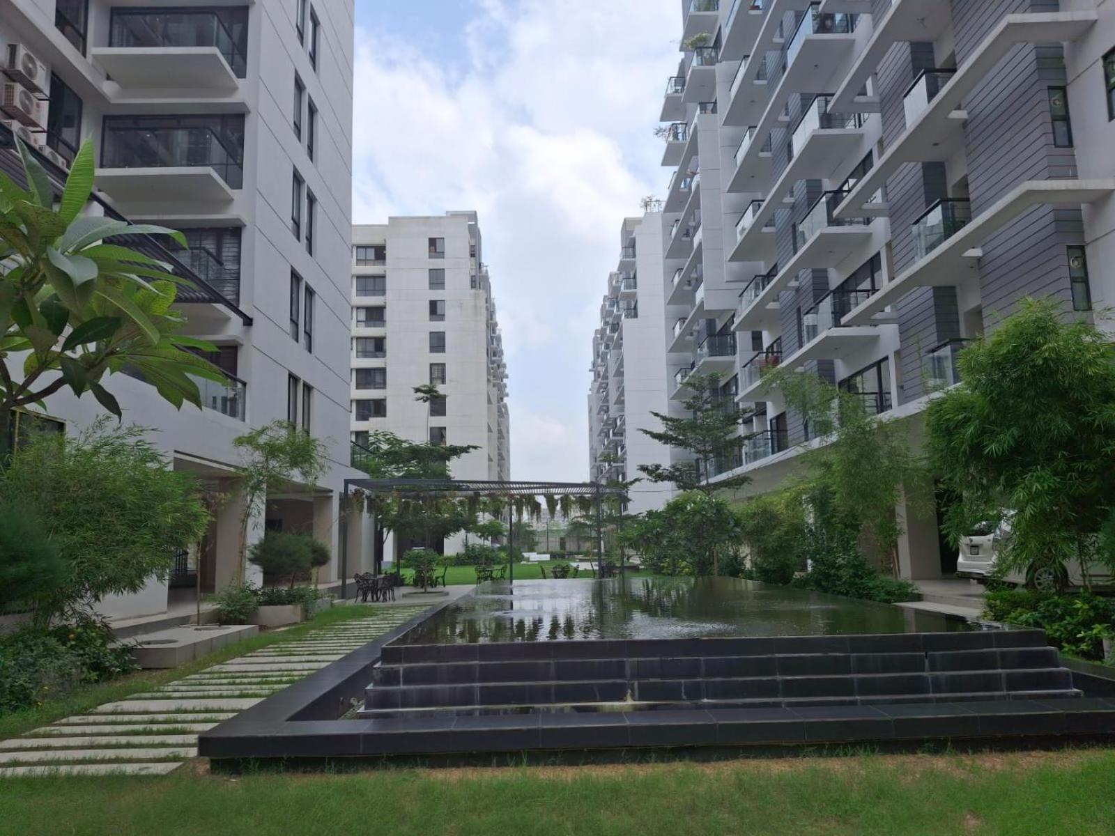 Elegant Secured Family Apartment With Open Space 达卡 外观 照片