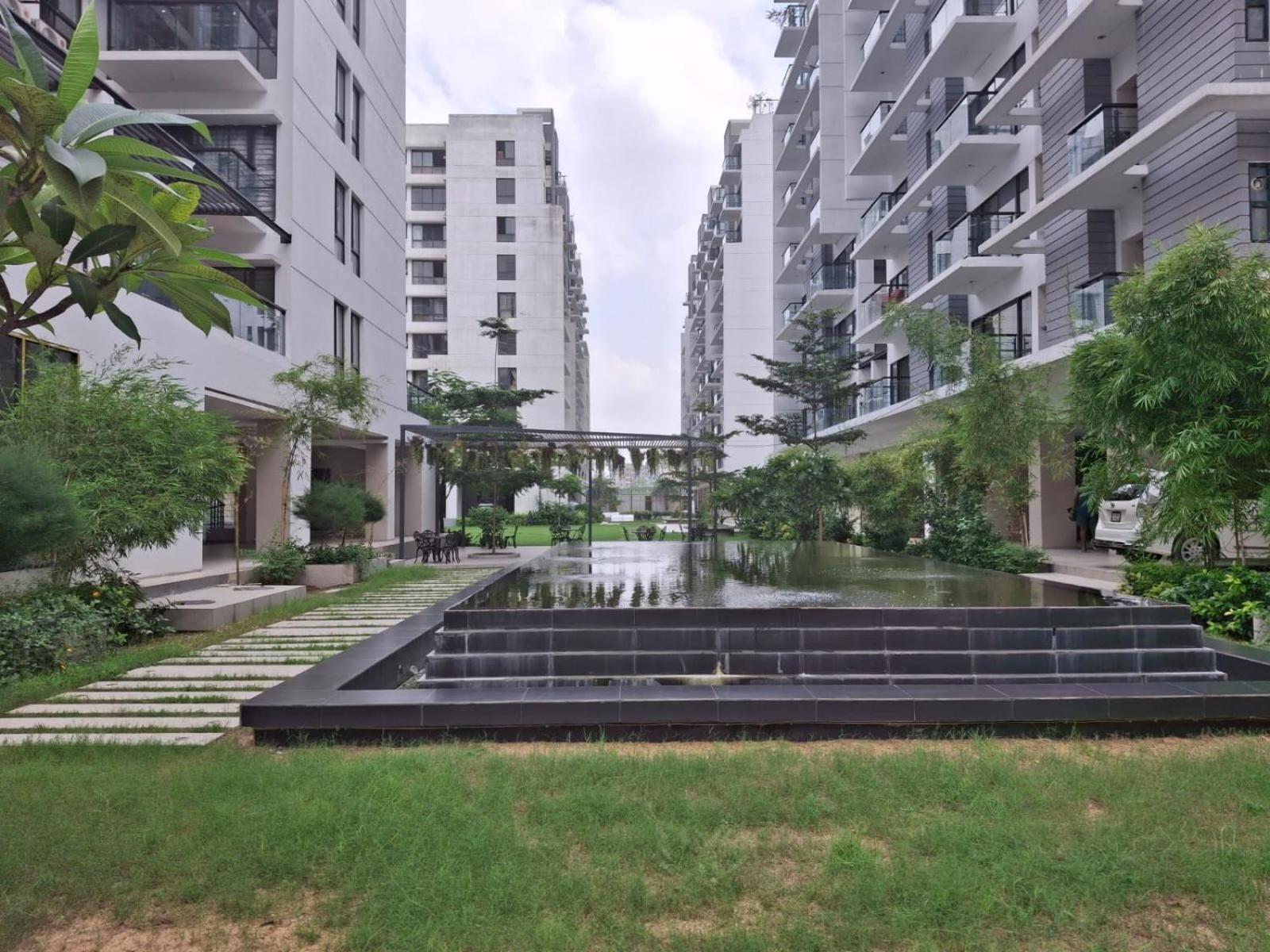 Elegant Secured Family Apartment With Open Space 达卡 外观 照片
