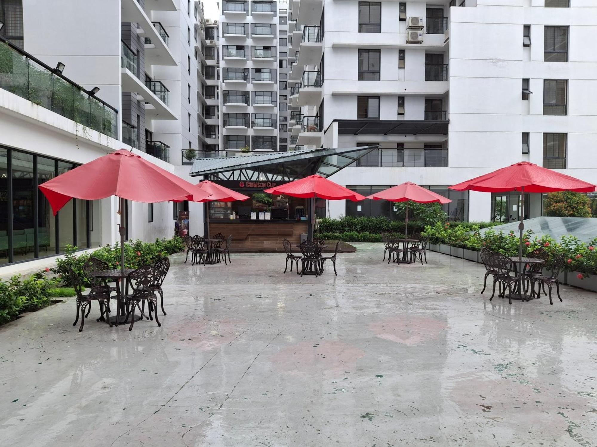 Elegant Secured Family Apartment With Open Space 达卡 外观 照片
