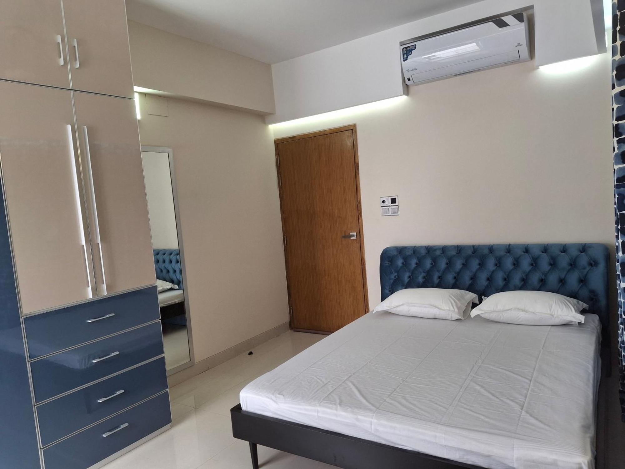 Elegant Secured Family Apartment With Open Space 达卡 外观 照片